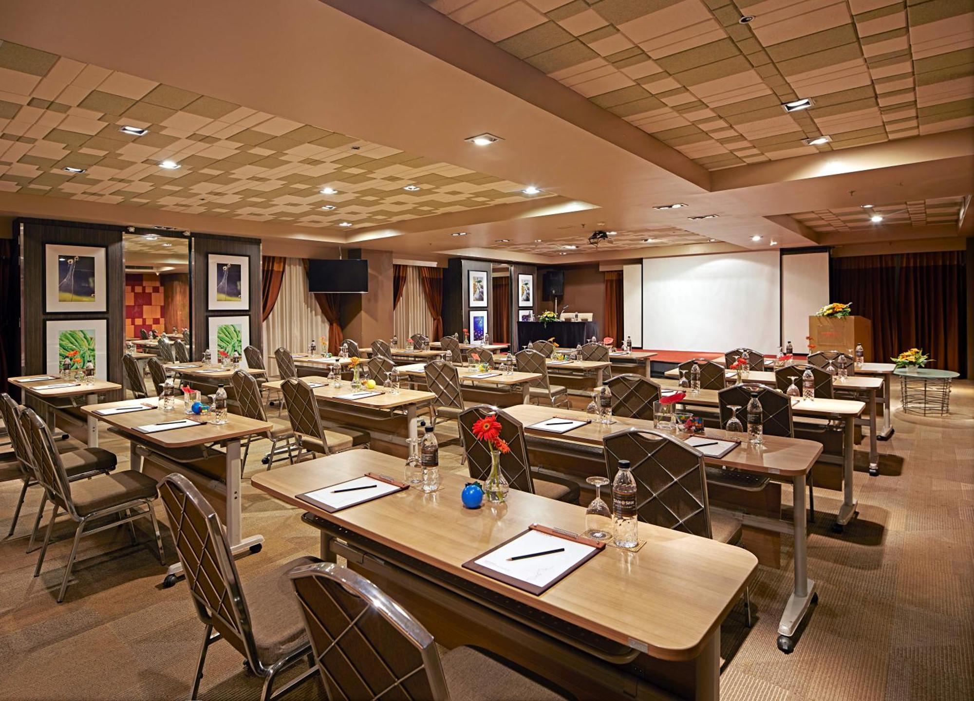 Siam@Siam, Design Hotel Бангкок Экстерьер фото Meeting room