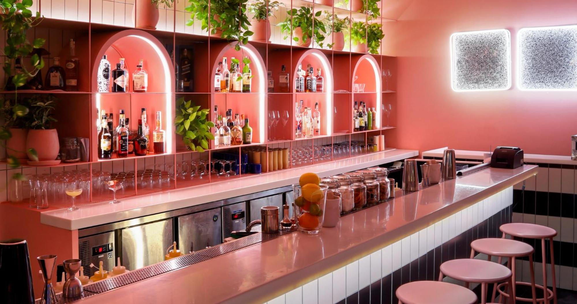 Siam@Siam, Design Hotel Бангкок Экстерьер фото The bar at the Standard London